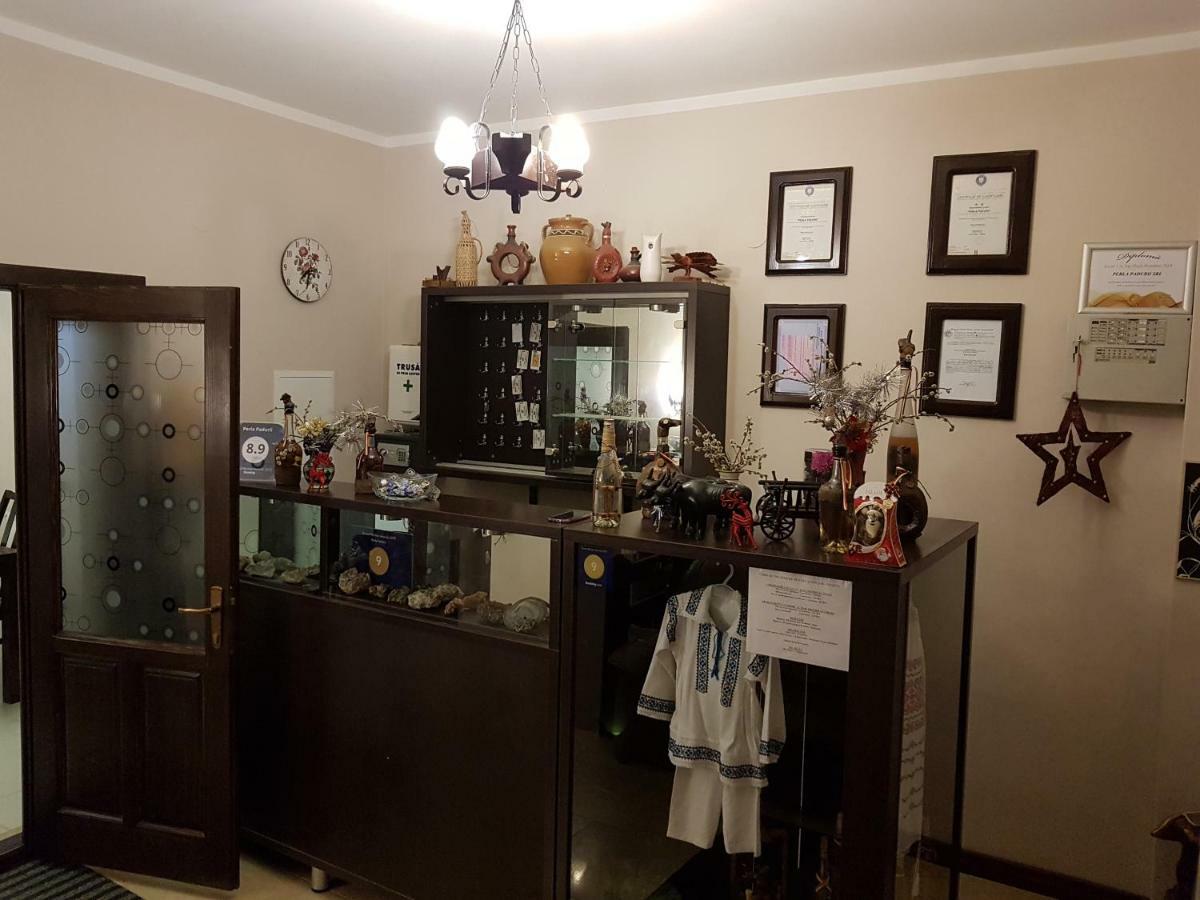 Valea Mare  Perla Padurii酒店 外观 照片