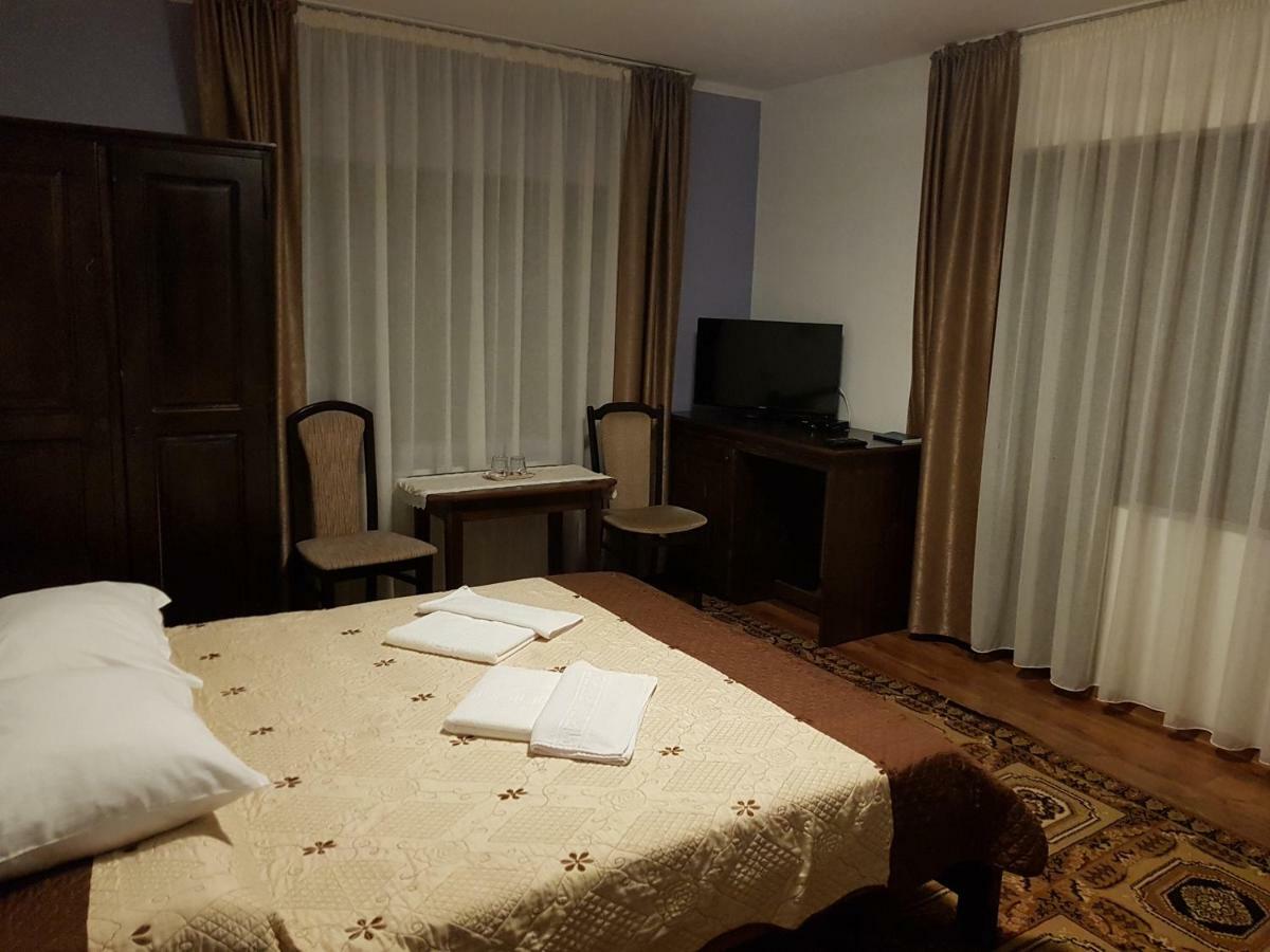 Valea Mare  Perla Padurii酒店 外观 照片